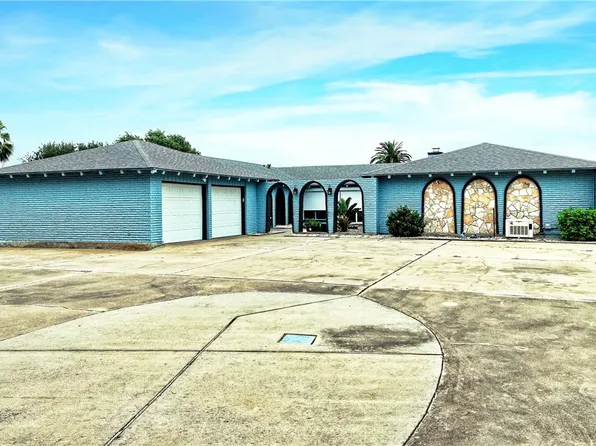 3306 Bali Dr, Corpus Christi, TX 78418