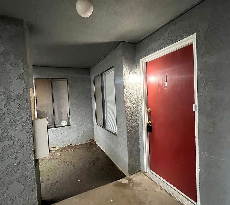 1st image of 1707 E Douglas Ave APT I