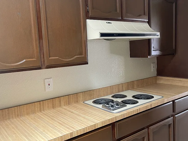 1501 W Calle Mendoza — Photo 1