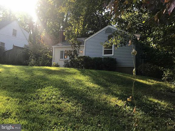 2nd image of 3422 Executive Ave