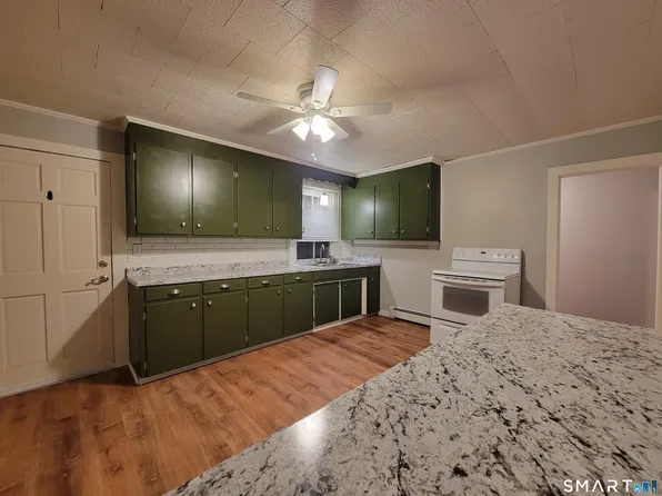 344 Boswell Ave, Norwich, CT 06360