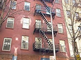 326 E 73rd St, New York, NY
