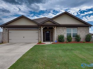 19716 Shianne Cir, Toney, AL 35773