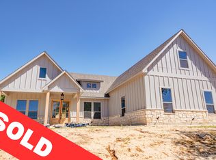 208 Grace Ct, Weatherford, TX 76086