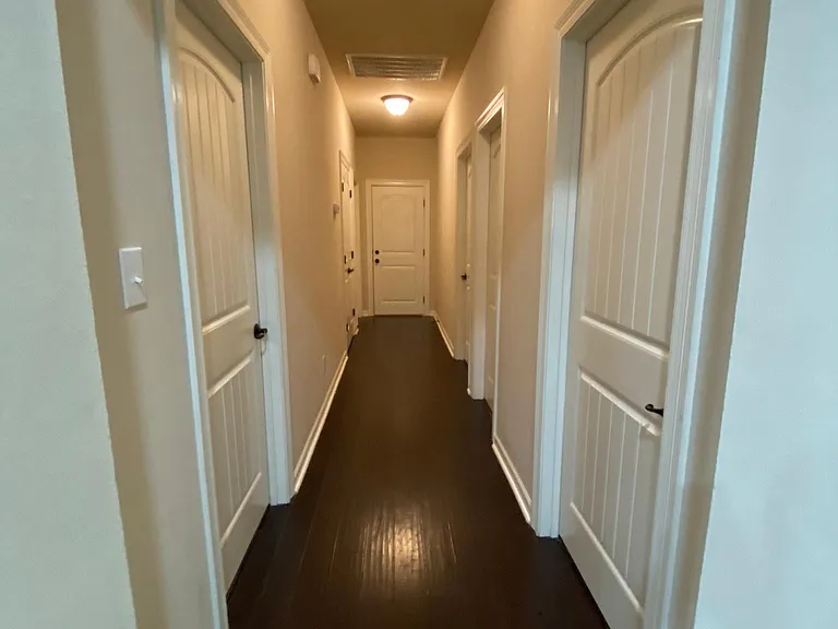1406 Alouette Dr — Photo 9