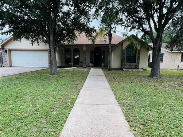 2031 Pena St, Mission, TX 78572