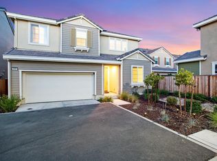 2085 Kingwood Rd, Rohnert Park, CA 94928