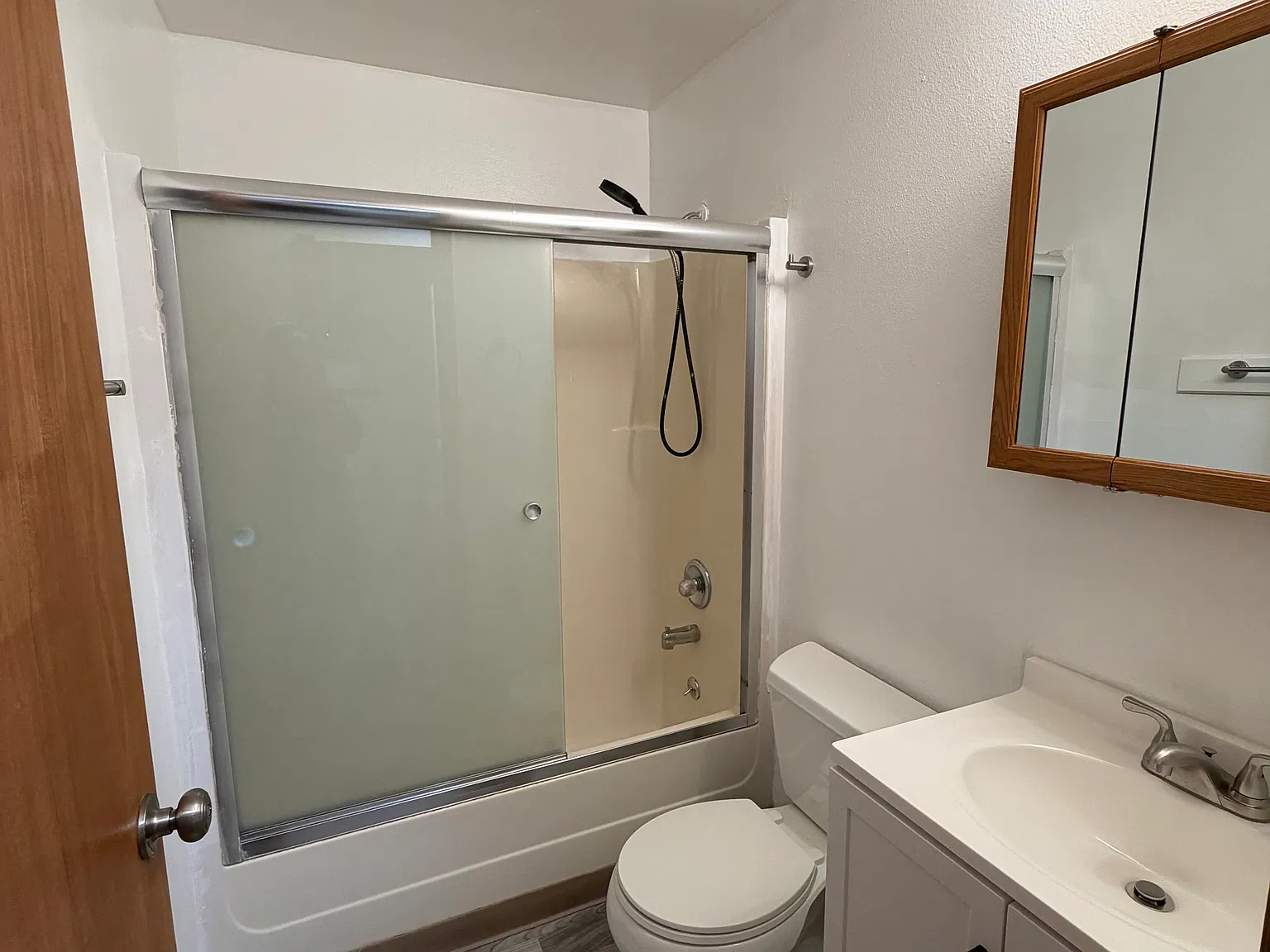 2 bed, 930 sqft, $1,795 — Photo 4