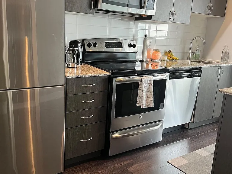 11 Superior Ave #907 — Photo 17