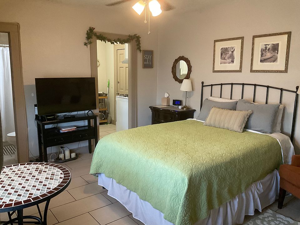 1st image of 2801 Pershing Dr APT 5
