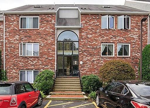 1st image of 118 Burkhall St Unit M