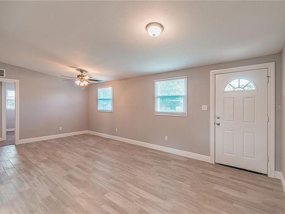 4th image of 7919 Endive Ave