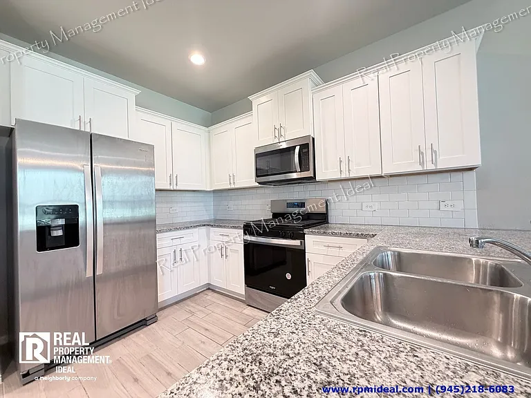 4808 Sparkling Ptwy — Photo 8