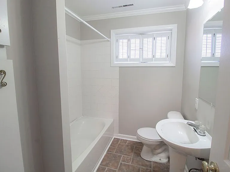 2207 Bushnell Dr — Photo 39