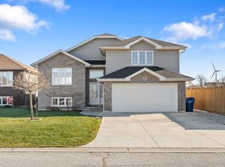 61 Homesteads Dr, Chatham Kent, ON N0P2L0