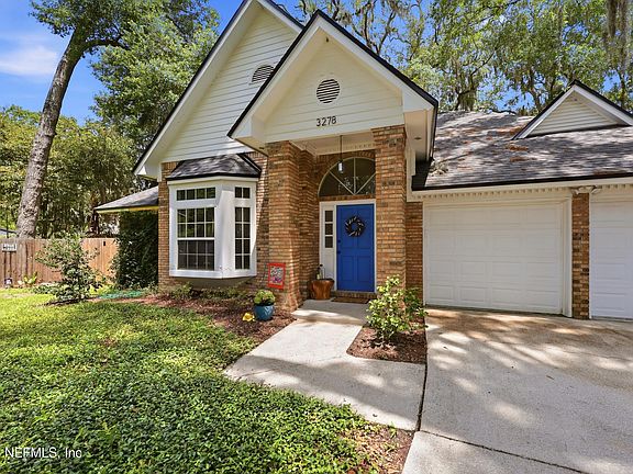 2nd image of 3278 TWISTED OAKS Lane