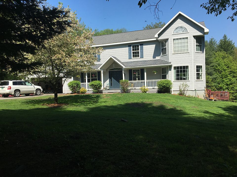 1st image of 67 Applewood Dr