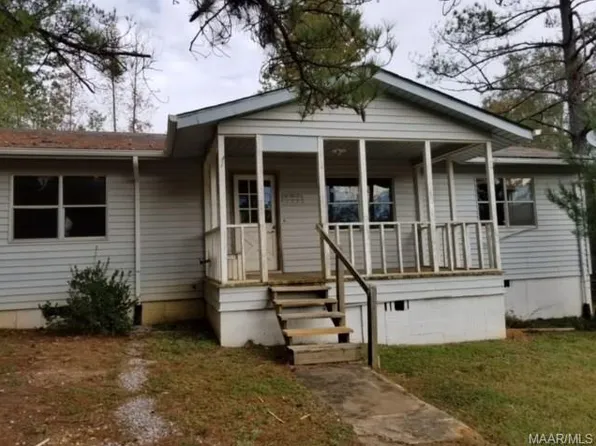 323 Tanner Ln, Deatsville, AL 36022