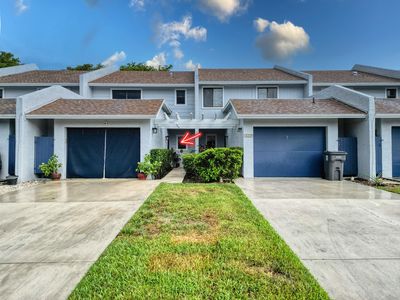 1627 Woodbridge Lakes Circle, West Palm Beach, FL, 33406