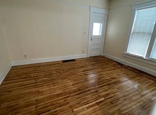 1317 24th St #2, Des Moines, IA 50311