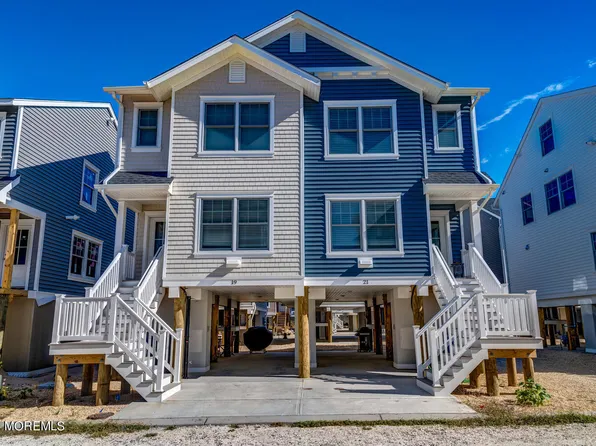 19 Cummins St #108, Mantoloking, NJ 08738