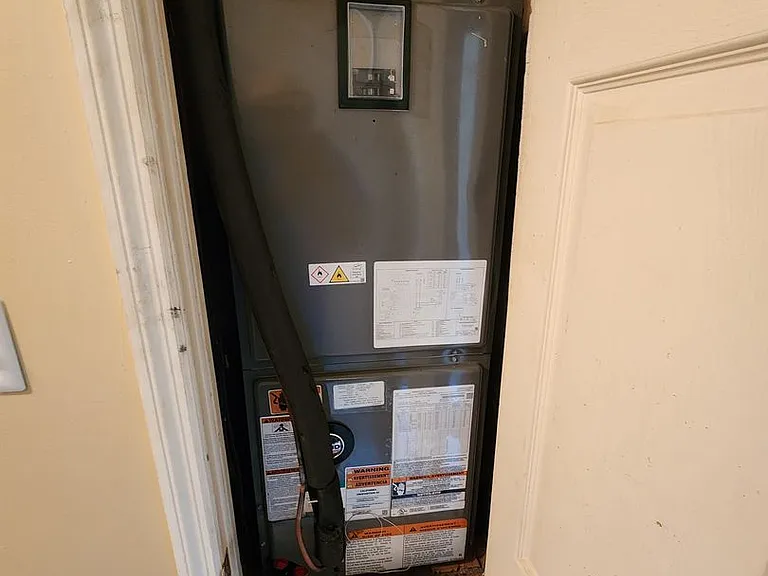 120B Augusta Ct — Photo 5