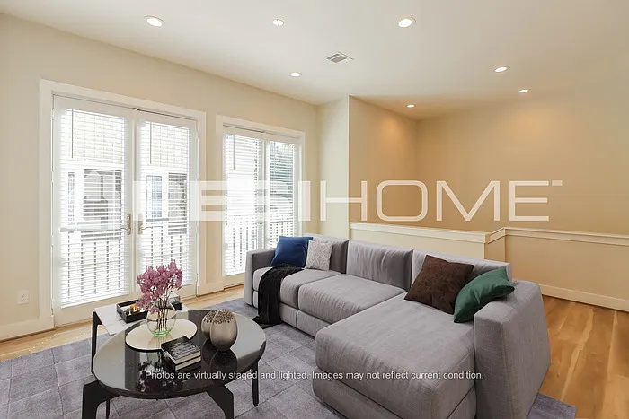 5722 Beall St #C — Photo 7