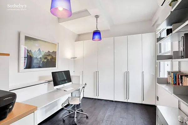 Rented by Sotheby's International Realty | media 59