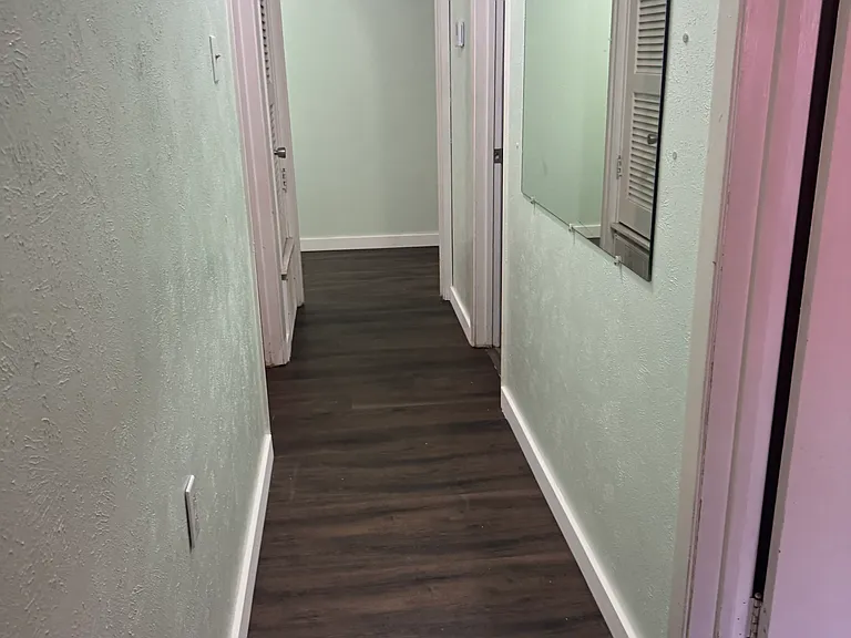 6300 Landmark Dr — Photo 5