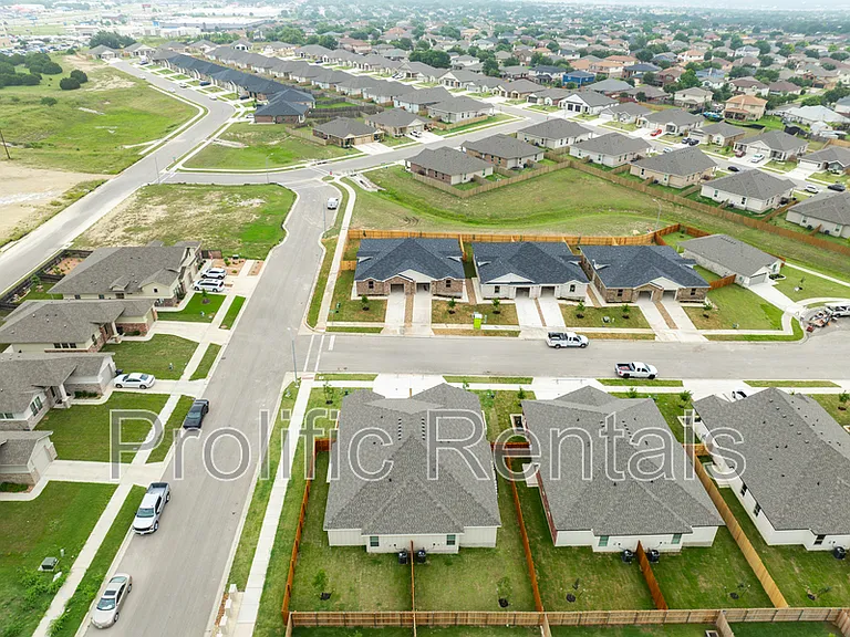 5103 Rose Petal Ct #1 — Photo 22