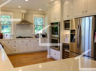 119 Westbourne Ter #1D, Brookline, MA 02446