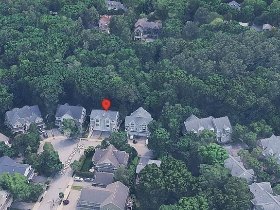 4th image of 58-60 Tanglewood Rd
