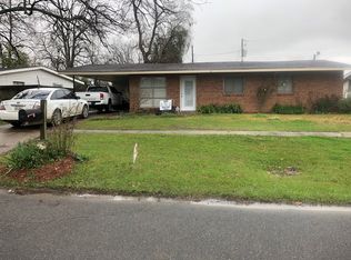 105 Dandridge St, Vidalia, LA 71373