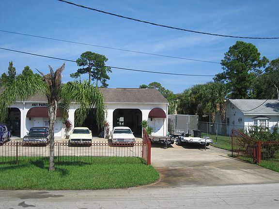 5th image of 461 Parque Dr