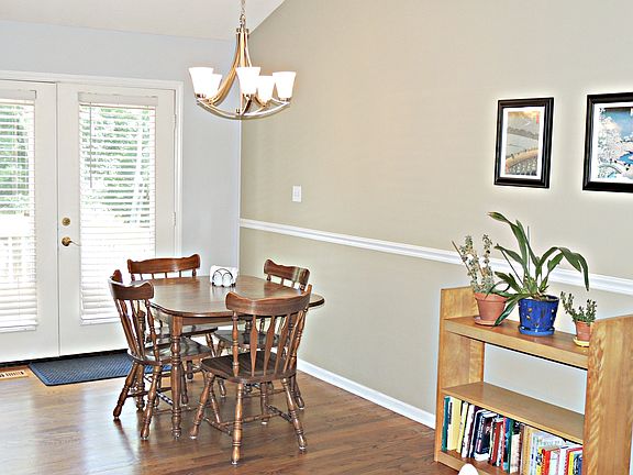 5th image of 1605 9th Street Pl SE