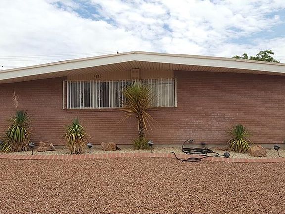 2nd image of 5513 Martin Ln