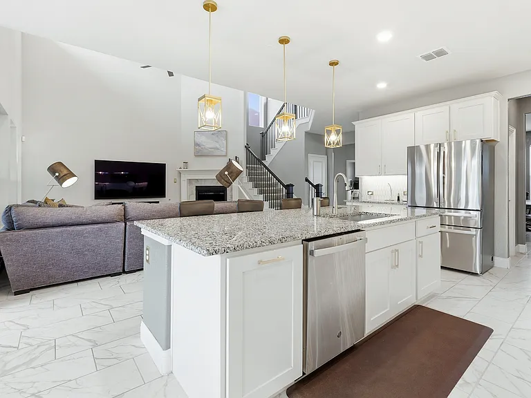 1921 Ordonez Dr — Photo 15