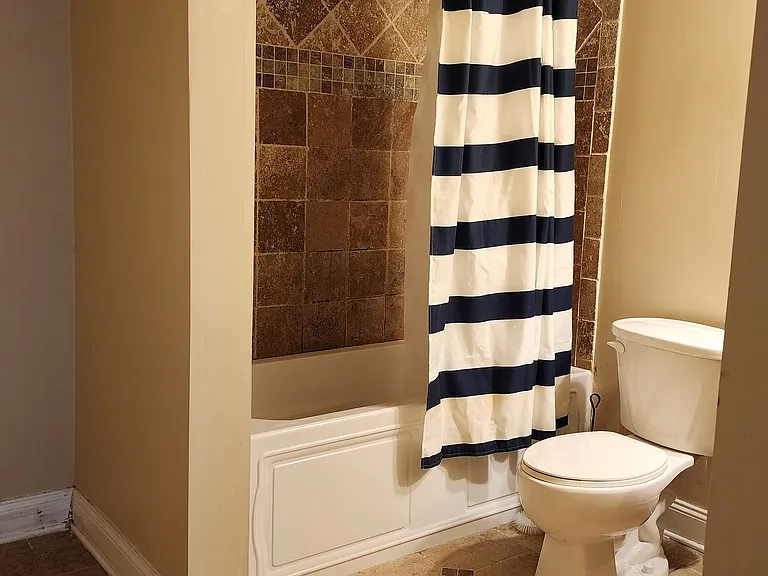 2130 Woods River Ln — Photo 26
