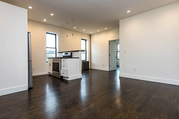 Rented by Nooklyn NYC LLC | media 13
