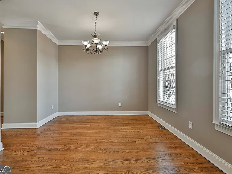 803 Lexington Vlg — Photo 13