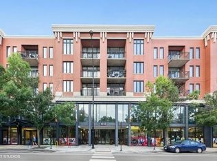 3232 N Halsted St APT D308, Chicago, IL 60657