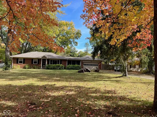10187 N College Ave, Carmel, IN 46280