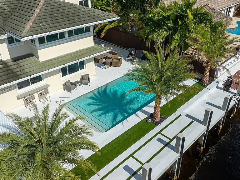 39 Castle Harbor Isle Dr — Photo 42