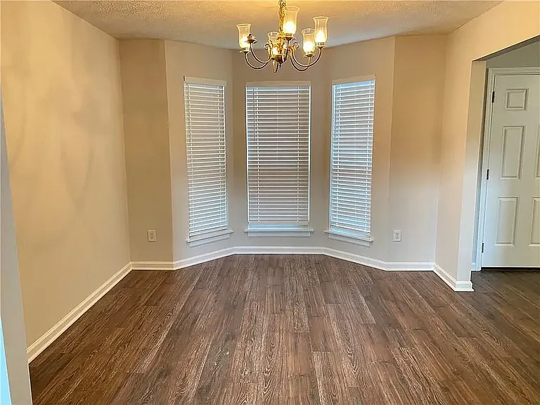 1110 Winter Park Ln — Photo 7