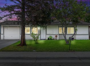 2730 Sharon Ln, Dos Palos, CA 93620