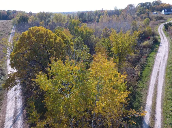 W7097 770th Ave, Beldenville, WI 54003
