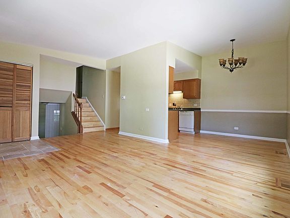 2nd image of 21 Wildwood Ct