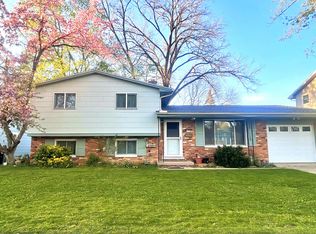 2642 Bernice Ave, Ann Arbor, MI 48103