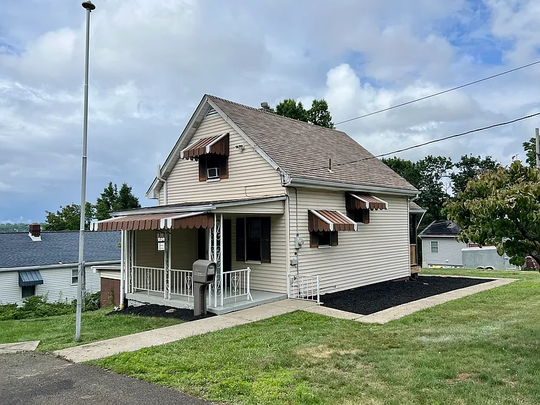 4322 Anna St — Photo 3