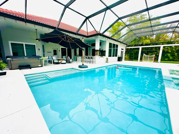 833 Forest Glen Lane, Wellington, FL 33414